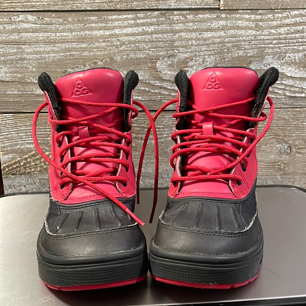 Boys Nike Youth Woodside 2 ACG High Lace Up Leather Boots